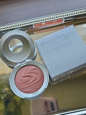 NIB r.e.m. beauty Satin Matte Blush Hypernova Jupiter Moon